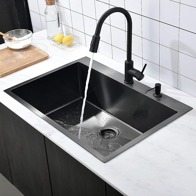 Black Kitchen Sink with Scratch-Resistant Surface
